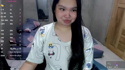 Snapshot of urpinayslutxxx chatting on 09-14-25, 03:22 Jane online show from 09-14-25, 03:22