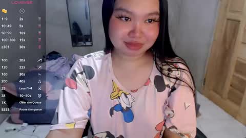 Snapshot of urpinayslutxxx chatting on 09-16-25, 05:14 Jane online show from 09-16-25, 05:14