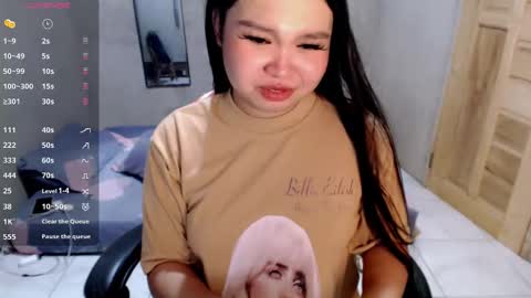 Snapshot of urpinayslutxxx chatting on 10-12-25, 04:44 Jane online show from 10-12-25, 04:44