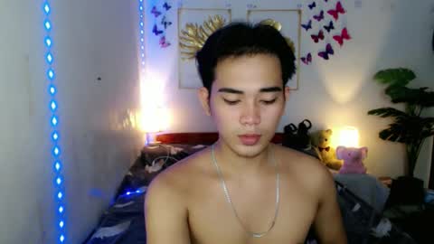 urpinoy_cummer online show from 04-18-26, 02:32