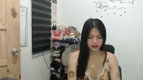 hi im kim online show from 01-07-25, 12:31