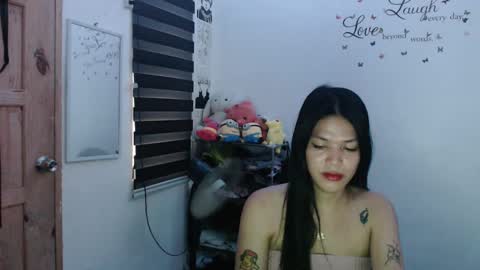 hi im kim online show from 02-01-25, 07:36