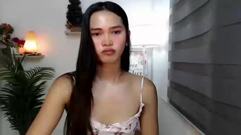 ursandra_xx online show from 10-19-25, 05:08