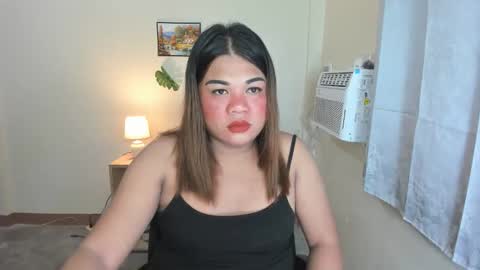 Snapshot of ursangredeia chatting on 10-05-25, 03:21 ursangredeia online show from 10-05-25, 03:21