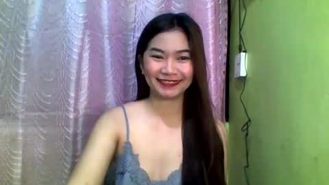 Snapshot of ursecret_desire chatting on 05-16-26, 11:09 Madison online show from 05-16-26, 11:09