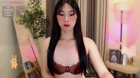 Snapshot of ursexxy_abby chatting on 04-26-26, 07:28 abby online show from 04-26-26, 07:28