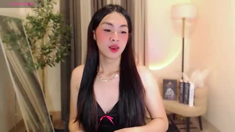 Snapshot of ursexxy_abby chatting on 05-16-26, 02:19 abby online show from 05-16-26, 02:19