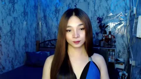 Snapshot of ursexytrans_cum chatting on 12-04-24, 03:32 Yhana online show from 12-04-24, 03:32