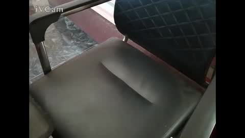 urs friend online show from 02-16-25, 06:21