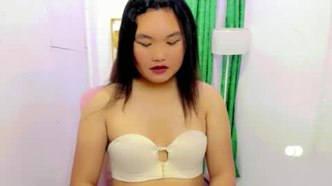 urslut_angelica online show from 11-05-25, 12:10