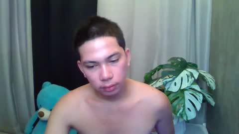 ursweet_jade online show from 04-14-26, 12:16