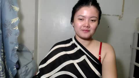 ursweet_lynie online show from 05-16-26, 03:36