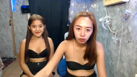 Snapshot of ursweetpinky chatting on 06-10-26, 11:57 ursweetpinky online show from 06-10-26, 11:57