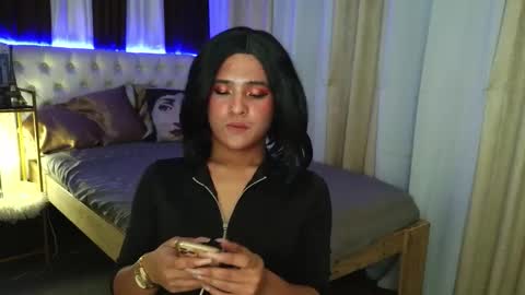 urts_hugecock online show from 02-04-26, 06:25