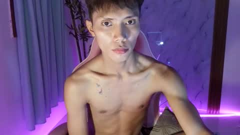 Snapshot of urtwink_jm chatting on 04-07-26, 02:23 mark online show from 04-07-26, 02:23