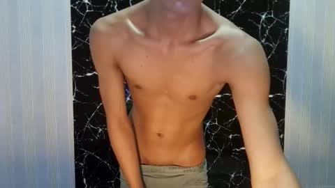 Snapshot of urtwink_jm chatting on 05-18-26, 04:18 mark online show from 05-18-26, 04:18