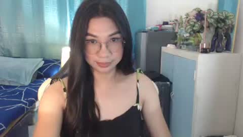 Ashley Kate Mateo Gray online show from 10-08-25, 10:35