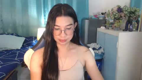 Ashley Kate Mateo Gray online show from 10-20-25, 12:27
