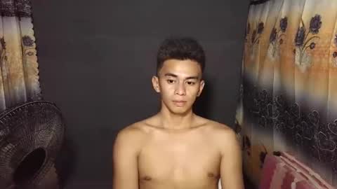 urwild_fuckerxx online show from 04-14-26, 09:04