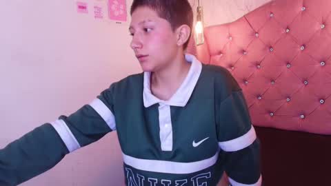 Snapshot of ury_ chatting on 02-27-26, 11:16 Lauryn online show from 02-27-26, 11:16