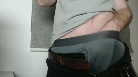 Snapshot of us5030 chatting on 01-08-25, 06:31 US5030 online show from 01-08-25, 06:31