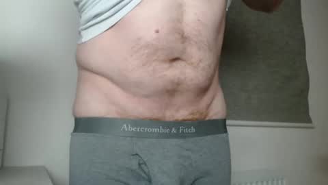 Snapshot of us5030 chatting on 01-11-26, 04:01 US5030 online show from 01-11-26, 04:01