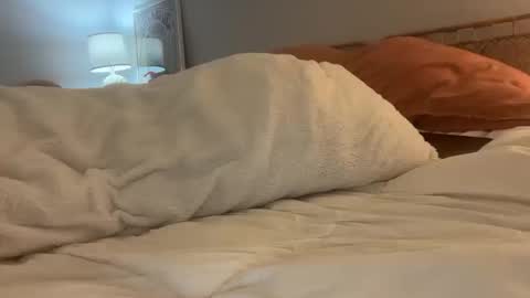 Lily online show from 10-10-25, 02:21