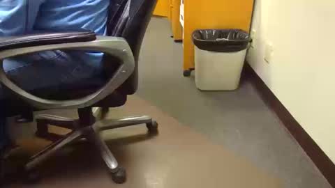 useemie online show from 10-13-25, 08:31