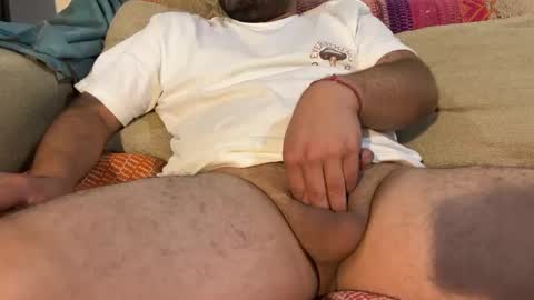 Snapshot of user1990jr chatting on 12-30-24, 03:47 user1990jr online show from 12-30-24, 03:47