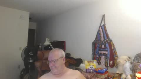 Eric online show from 10-07-25, 03:04