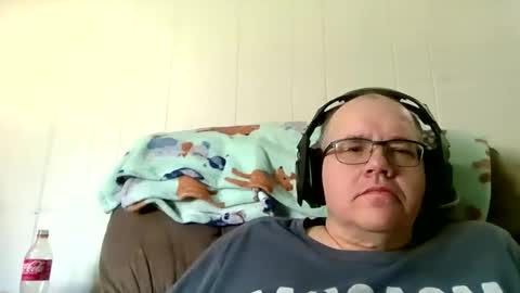 Snapshot of usstarr1 chatting on 01-15-26, 04:44 usstarr1 online show from 01-15-26, 04:44