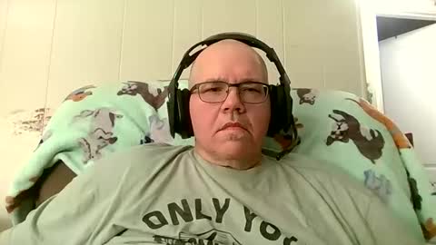 Snapshot of usstarr1 chatting on 02-04-26, 10:04 usstarr1 online show from 02-04-26, 10:04