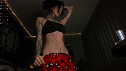 Snapshot of uwu_eva chatting on 02-09-26, 07:40 Eva online show from 02-09-26, 07:40