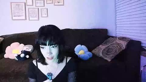 Snapshot of v1rtualsuccubi chatting on 12-23-25, 07:50 Rosy online show from 12-23-25, 07:50