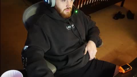 v_for_veng online show from 02-18-26, 02:51