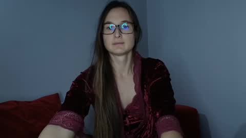 Snapshot of va_len_sea_ya chatting on 01-05-25, 03:55 Valensiya online show from 01-05-25, 03:55