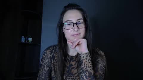 Valensiya online show from 03-15-26, 05:08