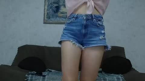 Snapshot of va_len_sea_ya chatting on 08-02-26, 07:12 Valensiya online show from 08-02-26, 07:12