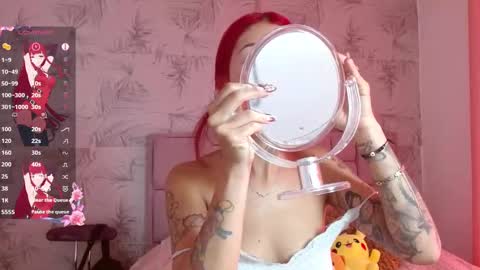 Snapshot of vaalen_ chatting on 09-10-25, 01:33 valentina online show from 09-10-25, 01:33