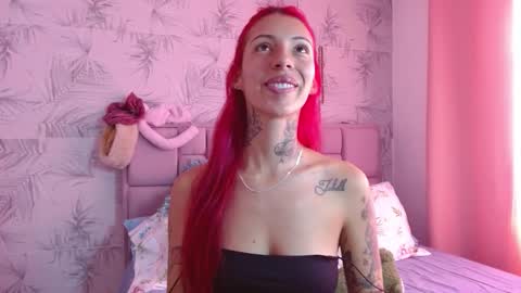 Snapshot of vaalen_ chatting on 03-02-26, 03:52 valentina online show from 03-02-26, 03:52