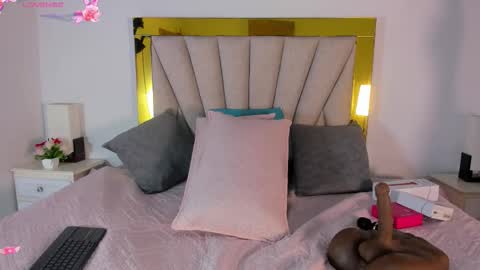 vahioleth  online show from 09-26-25, 03:10