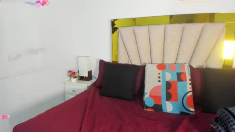 vahioleth  online show from 10-28-25, 03:10