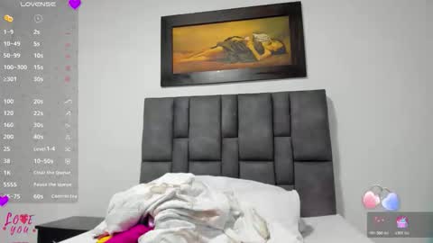 Vahiolet smith online show from 04-04-26, 12:42