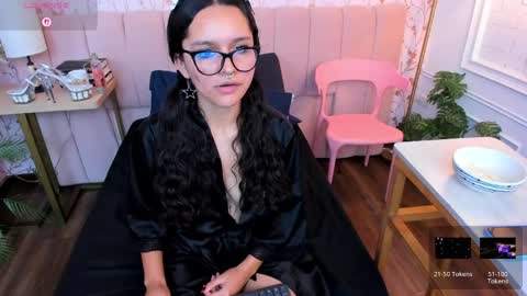 Vaiolet Harris online show from 05-31-26, 06:09