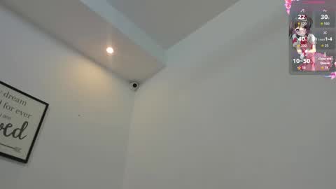 vainilla_heart online show from 10-04-25, 03:04