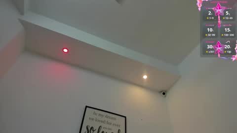 vainilla_heart online show from 11-04-25, 03:05