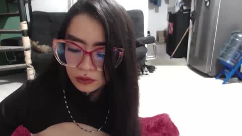 vaiolet online show from 10-08-25, 04:43