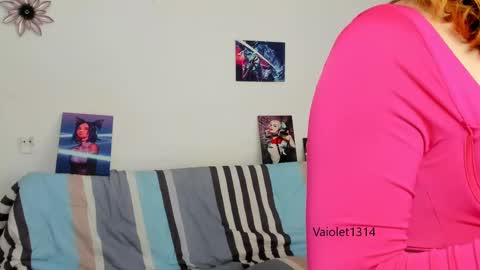 Vaiolet1314 online show from 03-09-25, 11:47