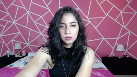 Snapshot of val_angelll chatting on 09-15-25, 12:49 valentina online show from 09-15-25, 12:49