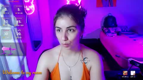 Snapshot of val_angelll chatting on 07-01-26, 03:30 valentina online show from 07-01-26, 03:30